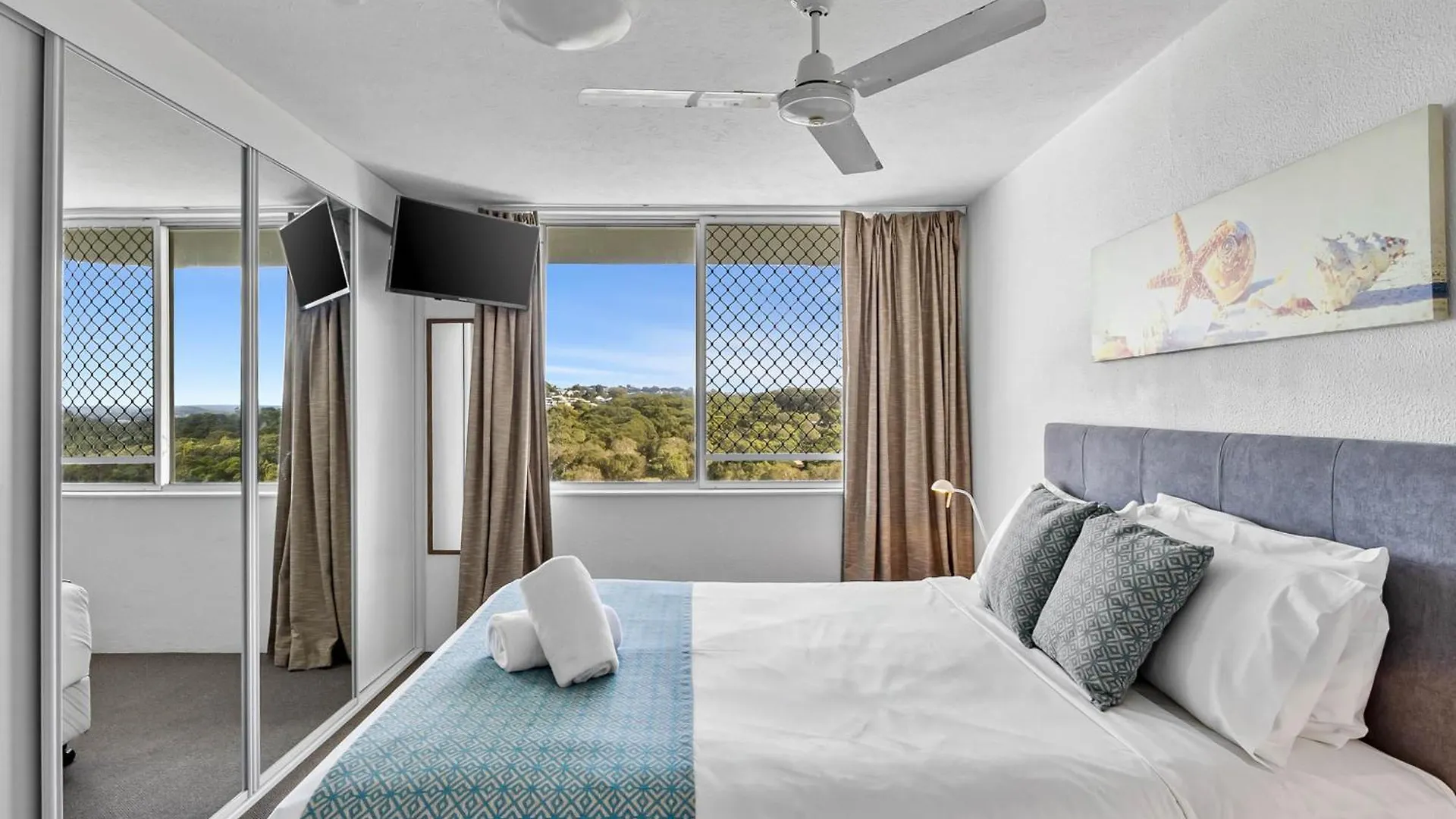 Apartmanhotel Mandolin Beachfront Resort Alexandra Headland
