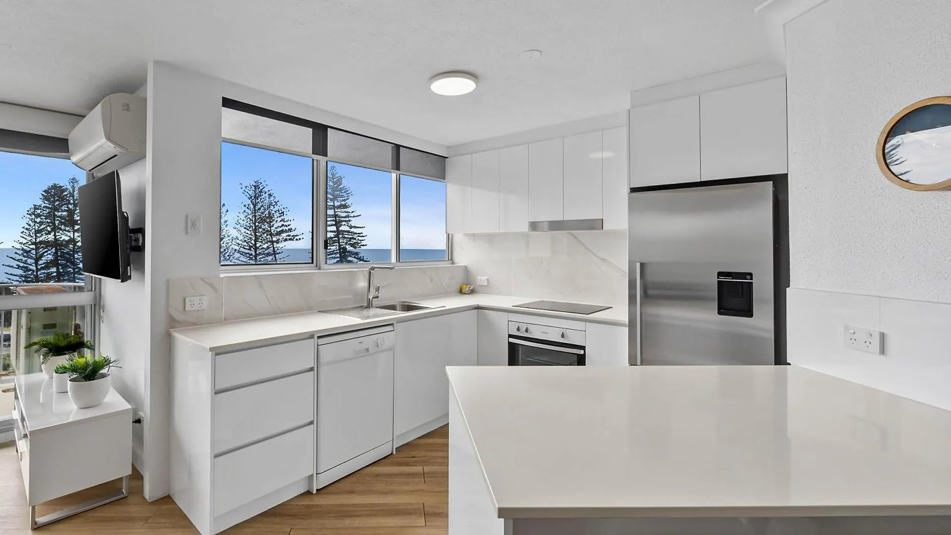 Apartmanhotel Mandolin Beachfront Resort Alexandra Headland