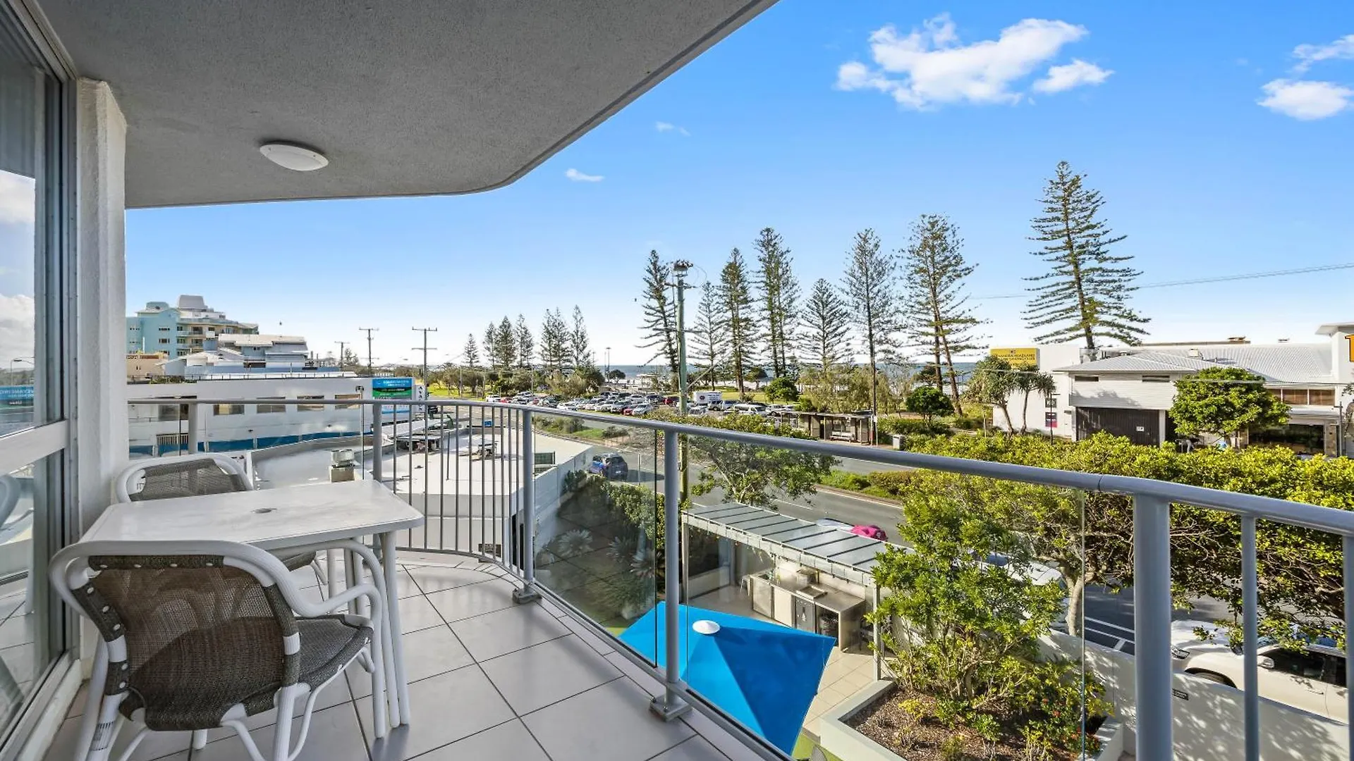 Apartmanhotel Mandolin Beachfront Resort Alexandra Headland