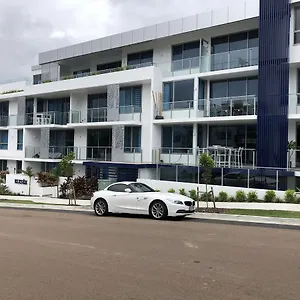 8 On Elysee Mooloolaba Beach Apartment