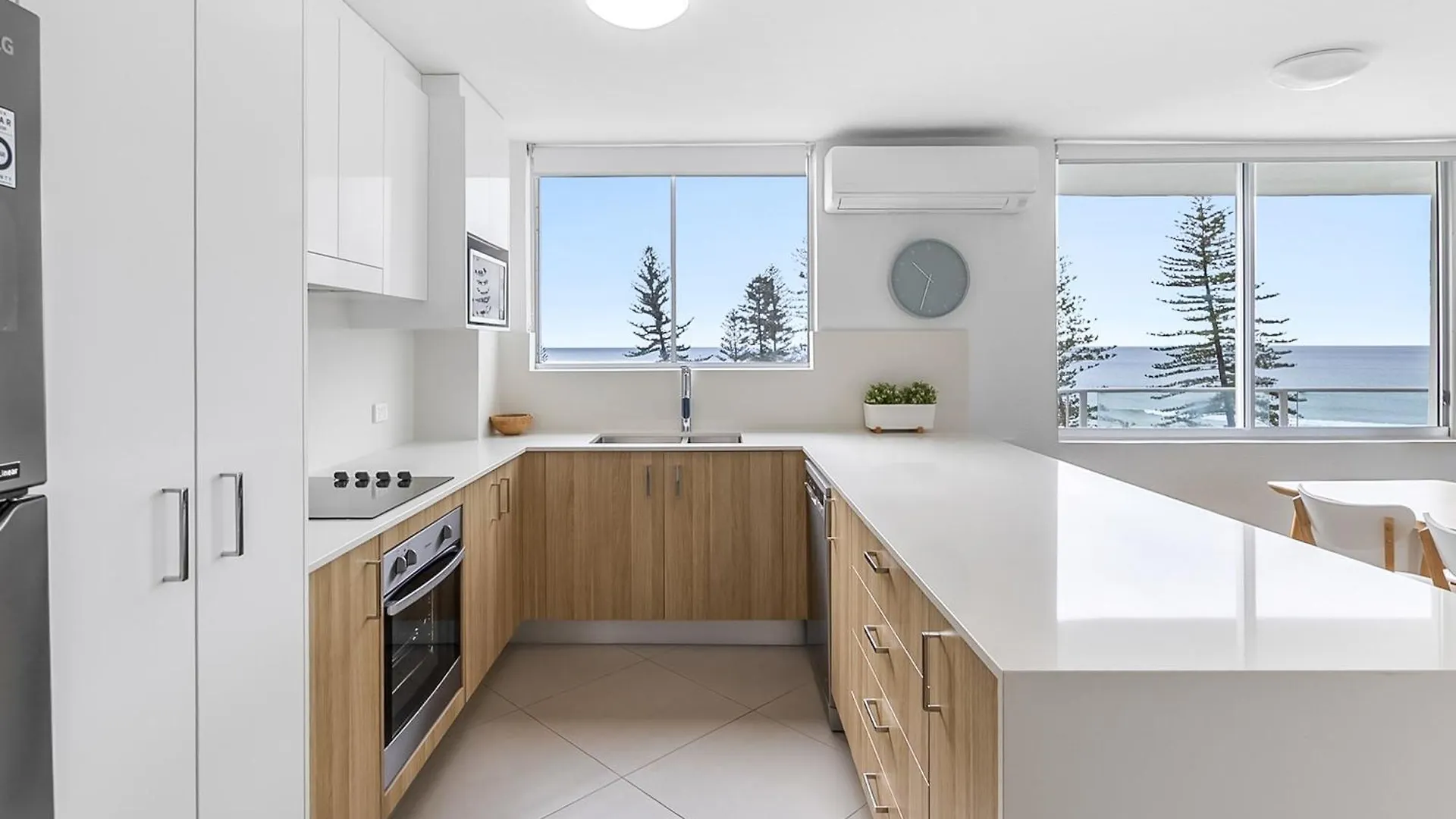 Mandolin Beachfront Resort Alexandra Headland Ξενοδοχείο με διαμερίσματα