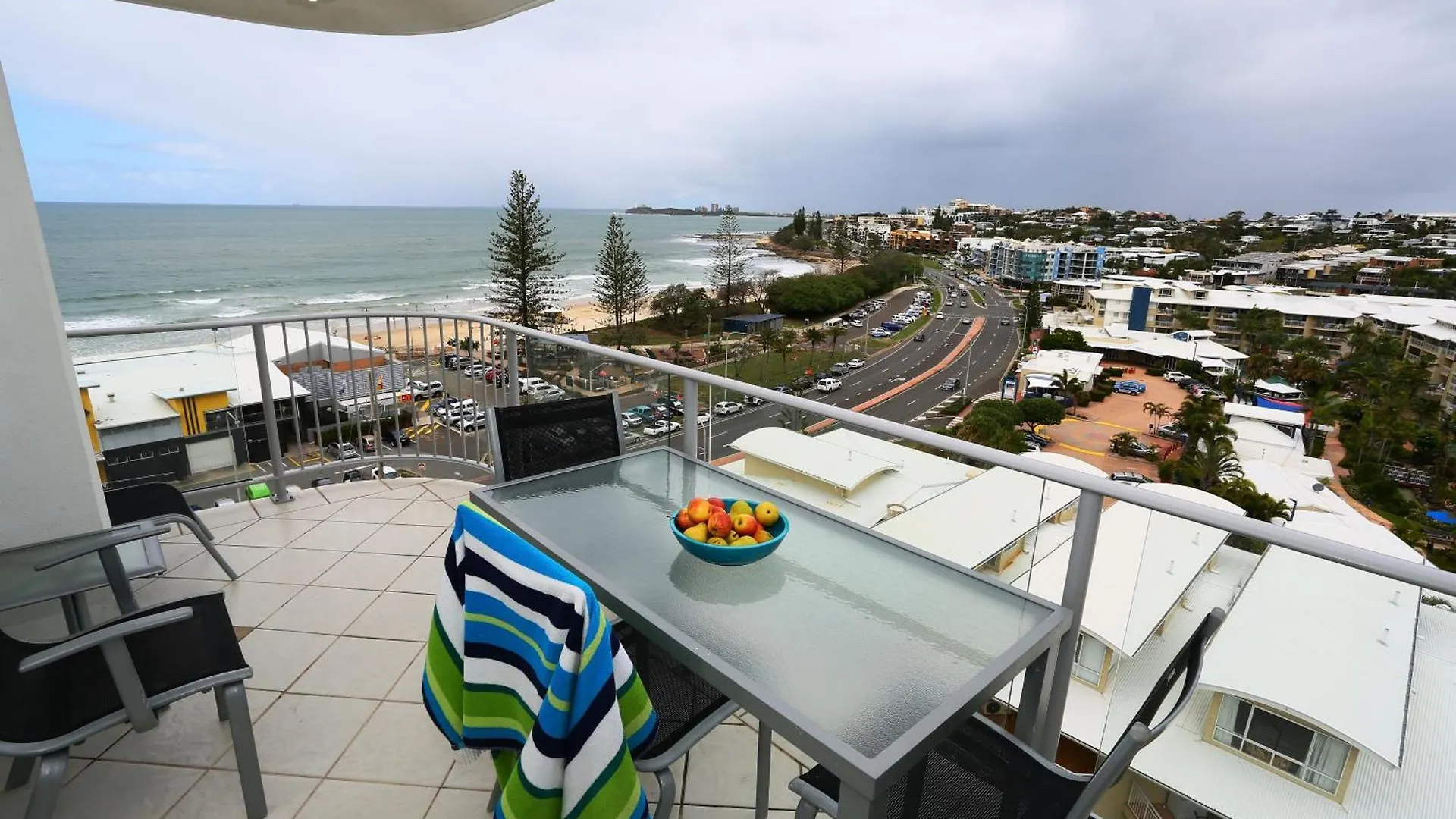 Mandolin Beachfront Resort Alexandra Headland Apartahotel
