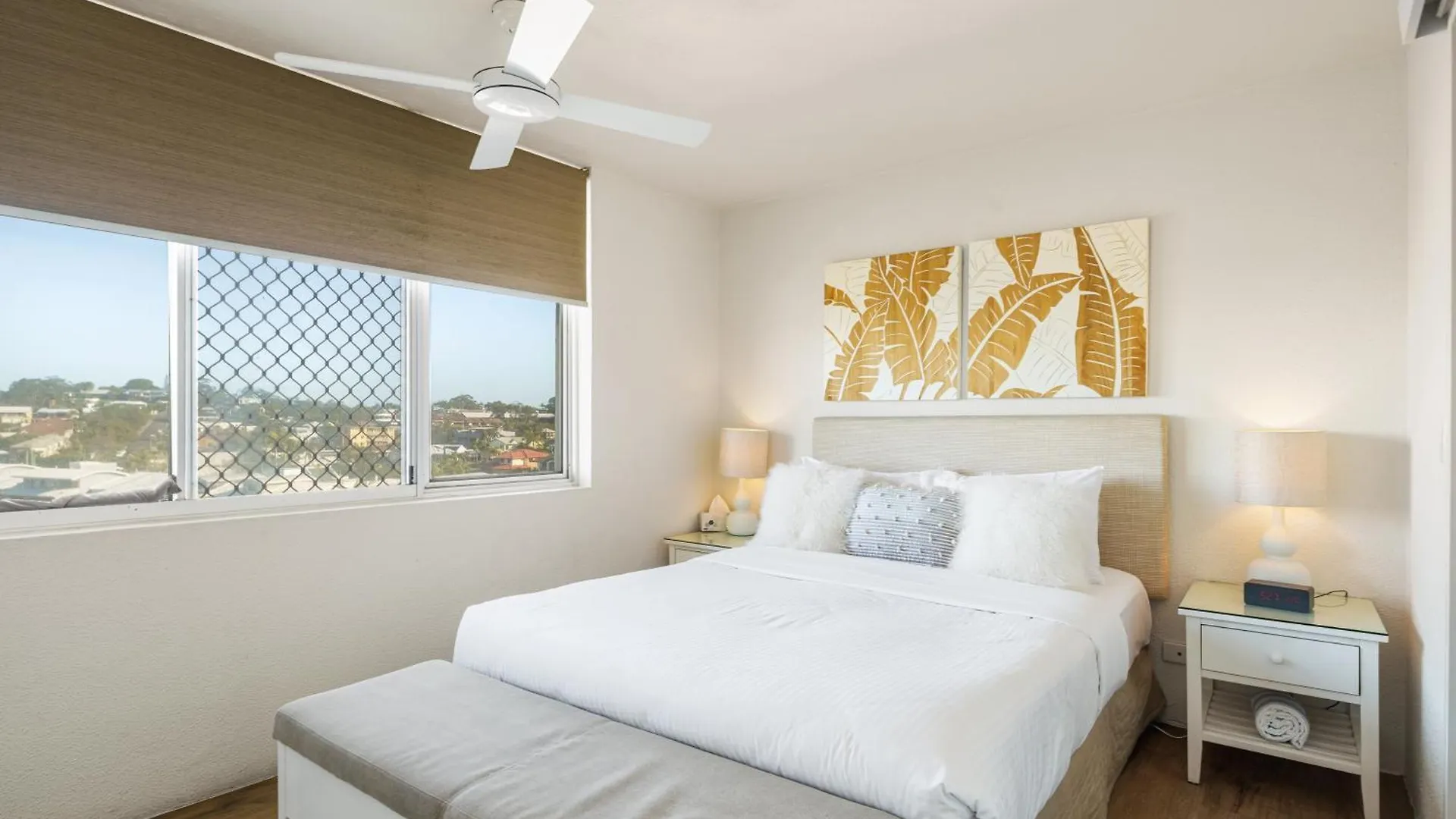 Mandolin Beachfront Resort Alexandra Headland Aparthotel